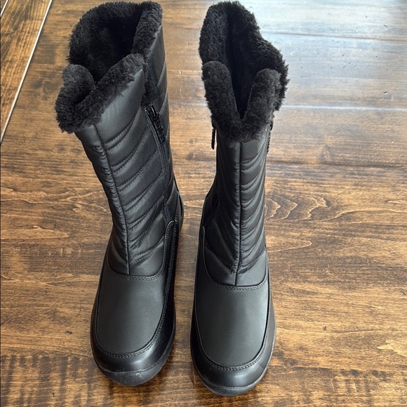 Totes Women's Jennifer Black Waterproof Winter Boots Size 8 Wide - Picture 2 of 6